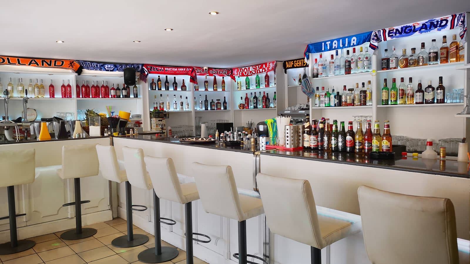 restaurants-