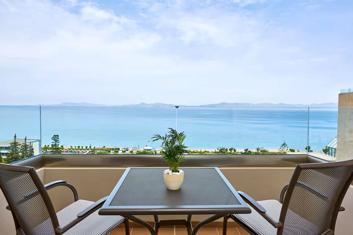 rooms-panoramic-room-sea-view