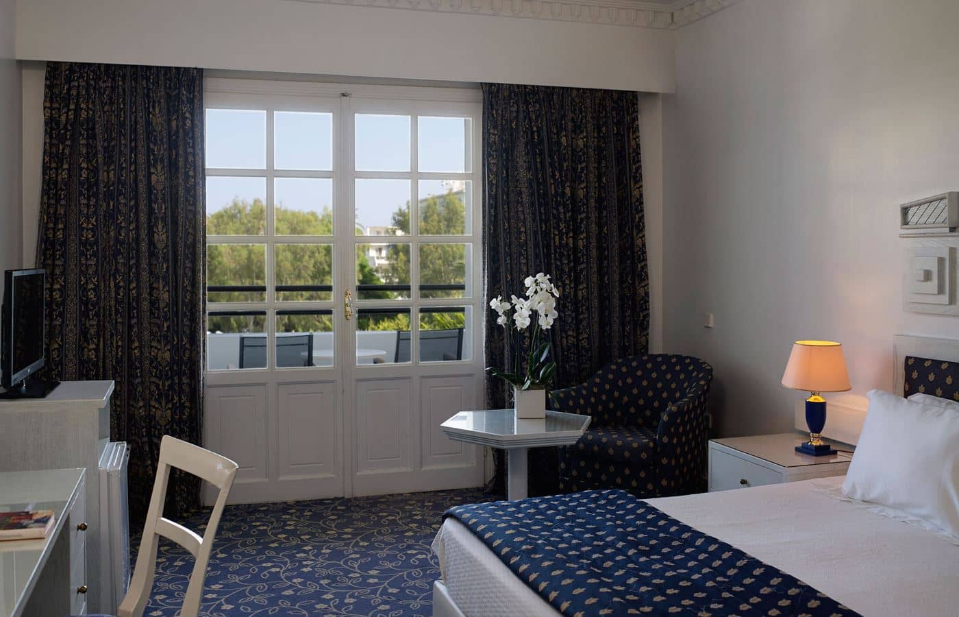rooms-economy-double-room-balocony-or-terrace