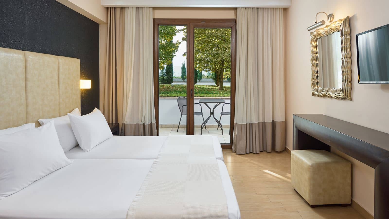 rooms-double-room
