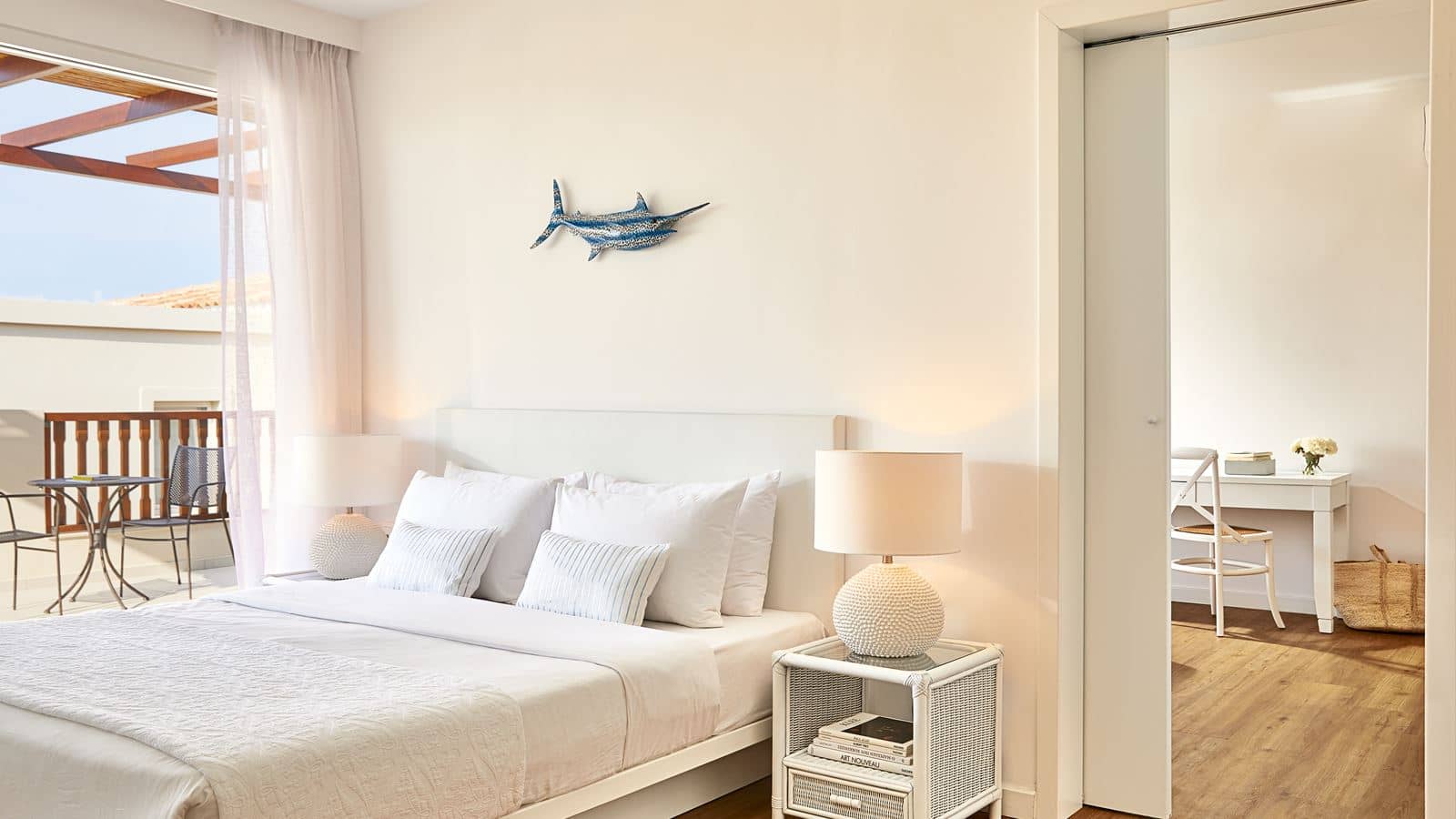 rooms-casa-marina-family-suite-sea-side