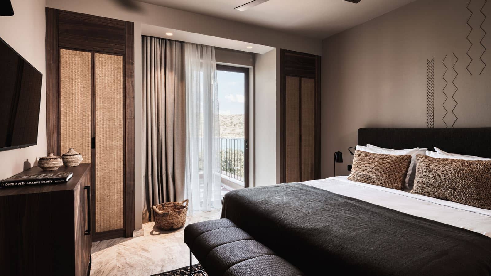 rooms-family-suite-sv-with-private-pool