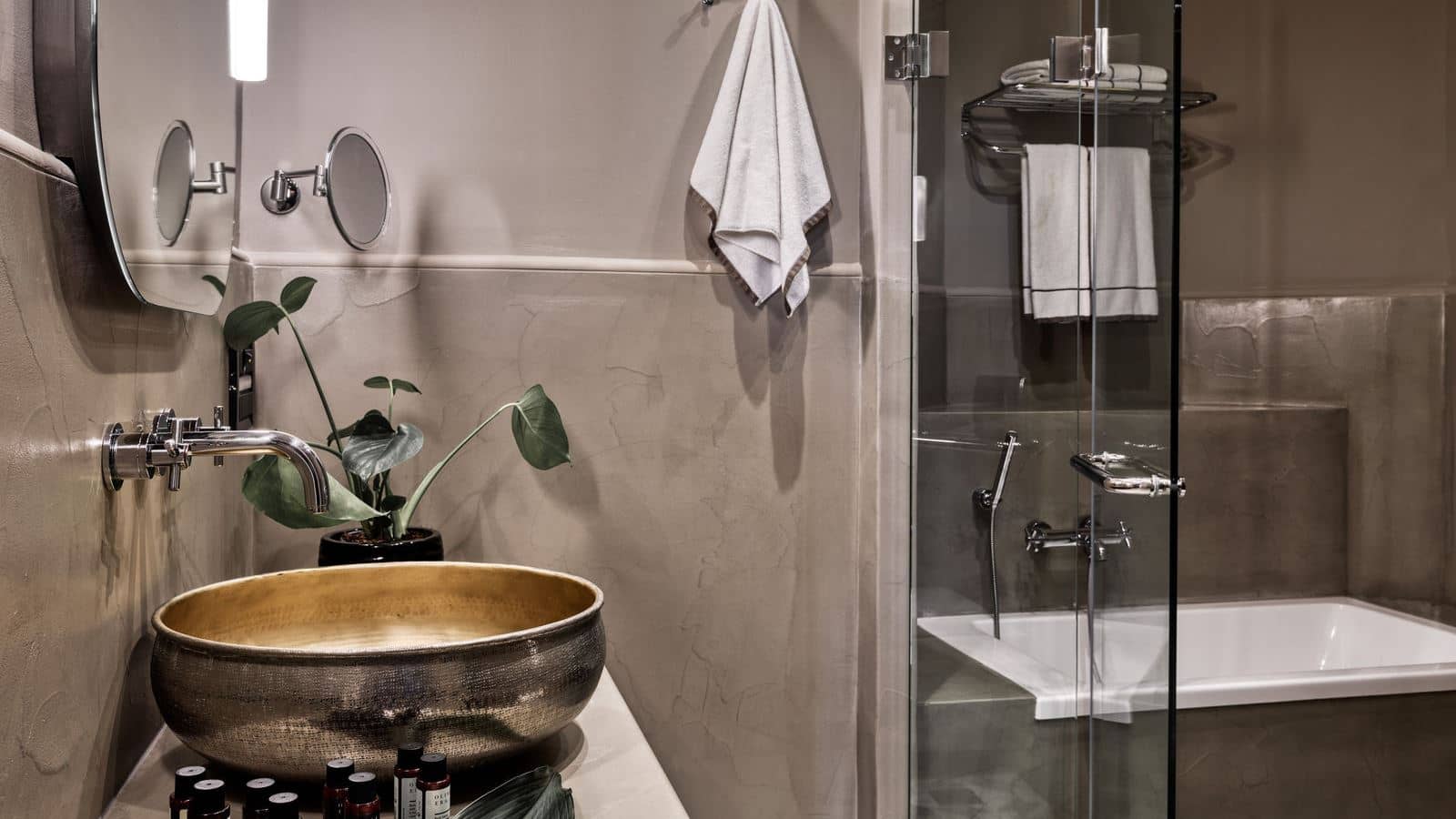 rooms-family-suite-sv-with-private-pool