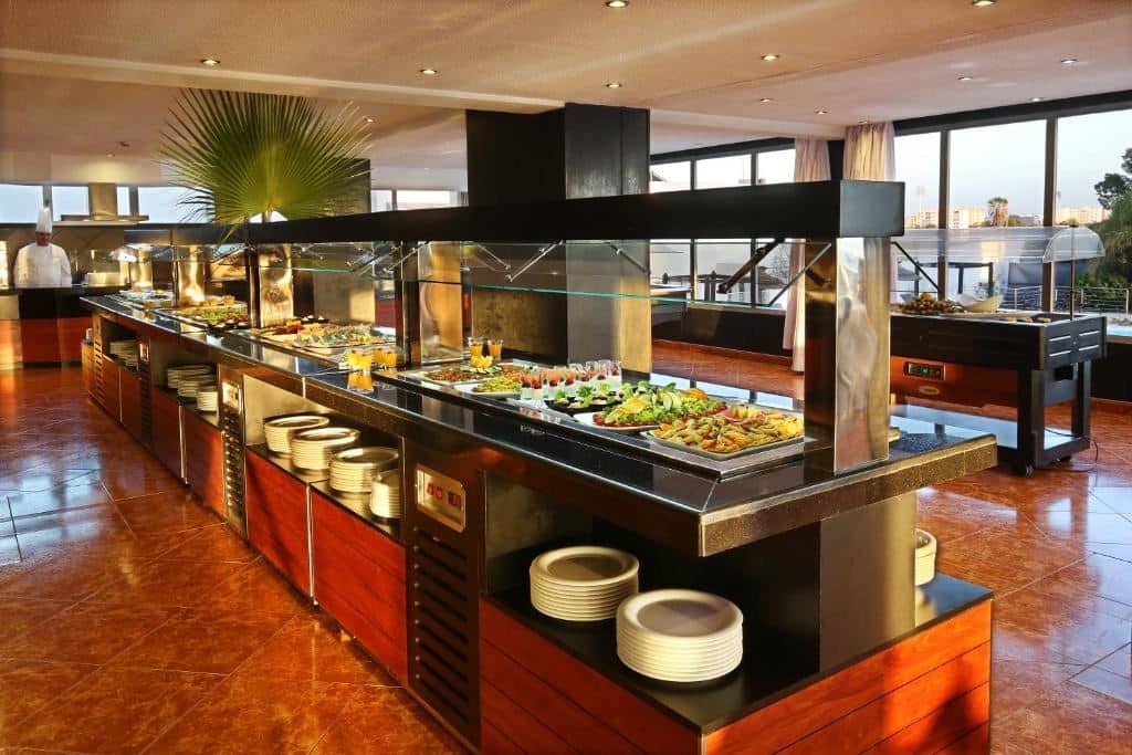 restaurants-restaurants