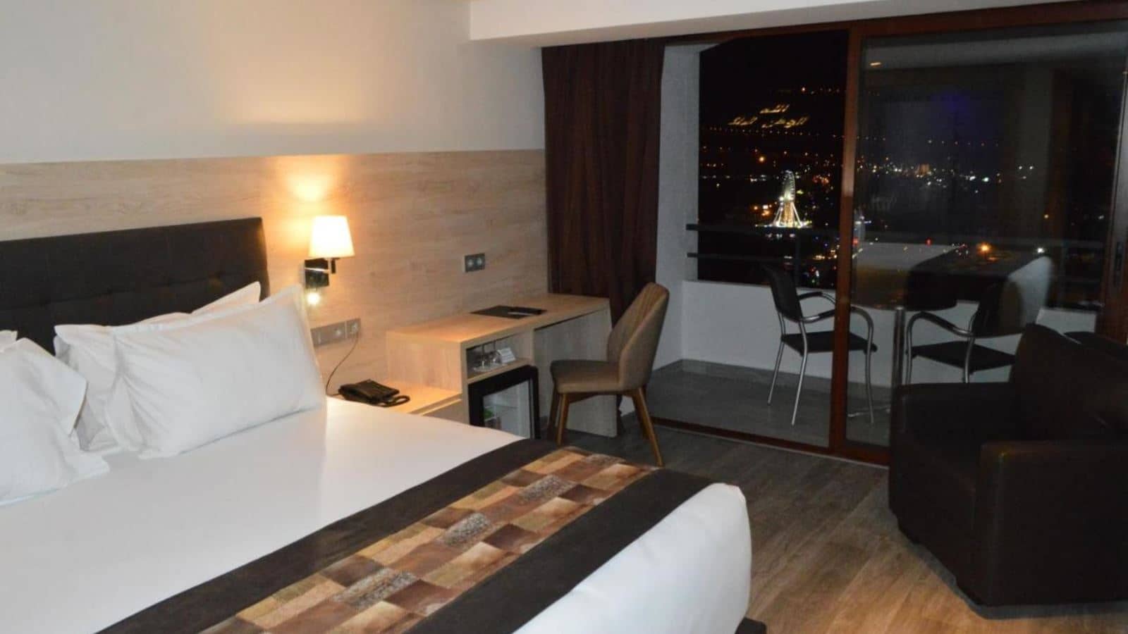 rooms-standard-room