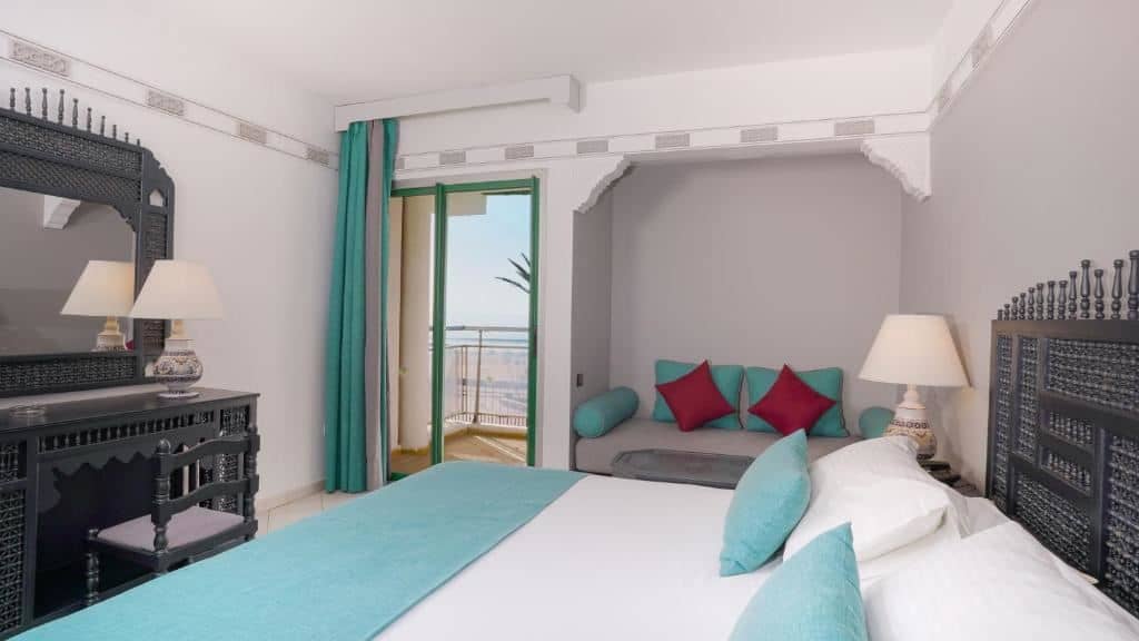 rooms-standard-room