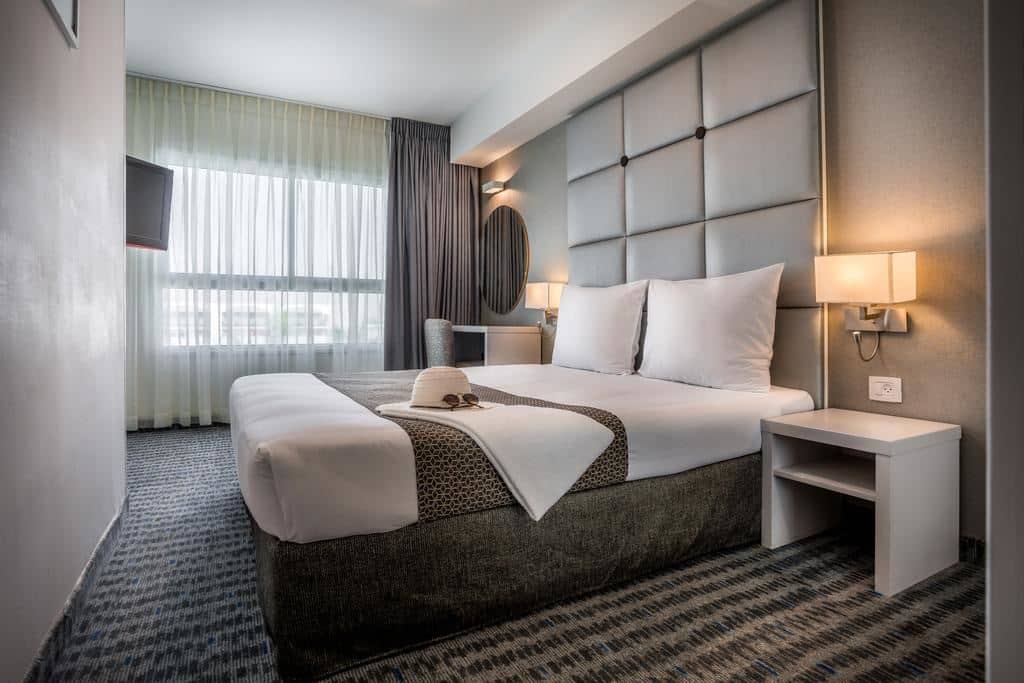 rooms-room-superior