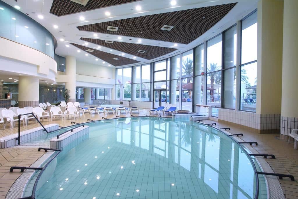 pools-outdoor-pool