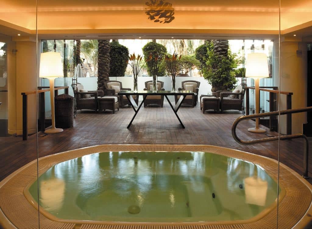 pools-indoor-pool