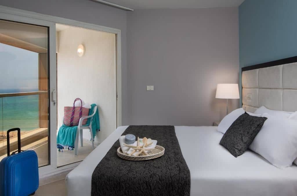rooms-suite-junior