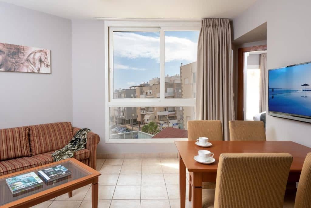 rooms-suite-junior