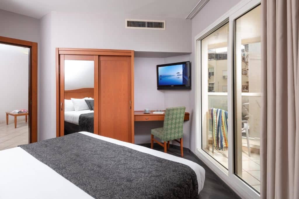 rooms-suite-junior