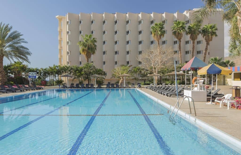 pools-outdoor-pool