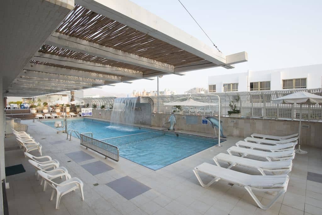 pools-outdoor-pool