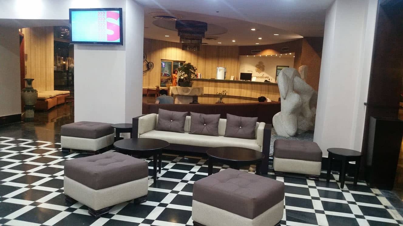 bars-lobby-bar