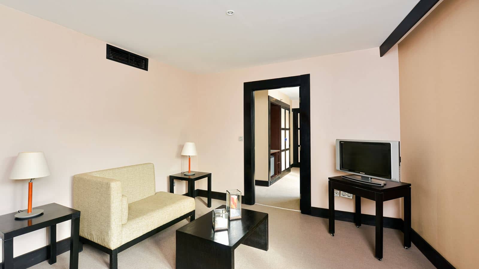 rooms-suite-modern