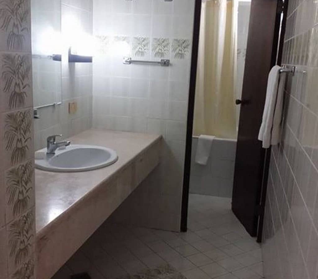 rooms-standard-room