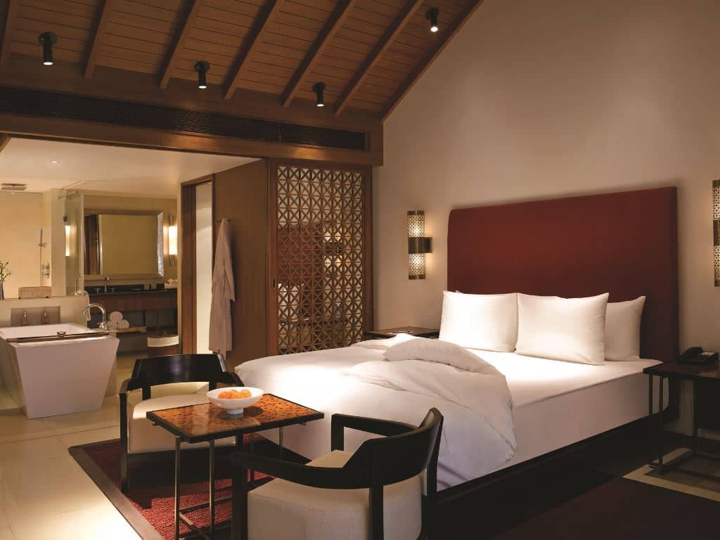 rooms-loft-room