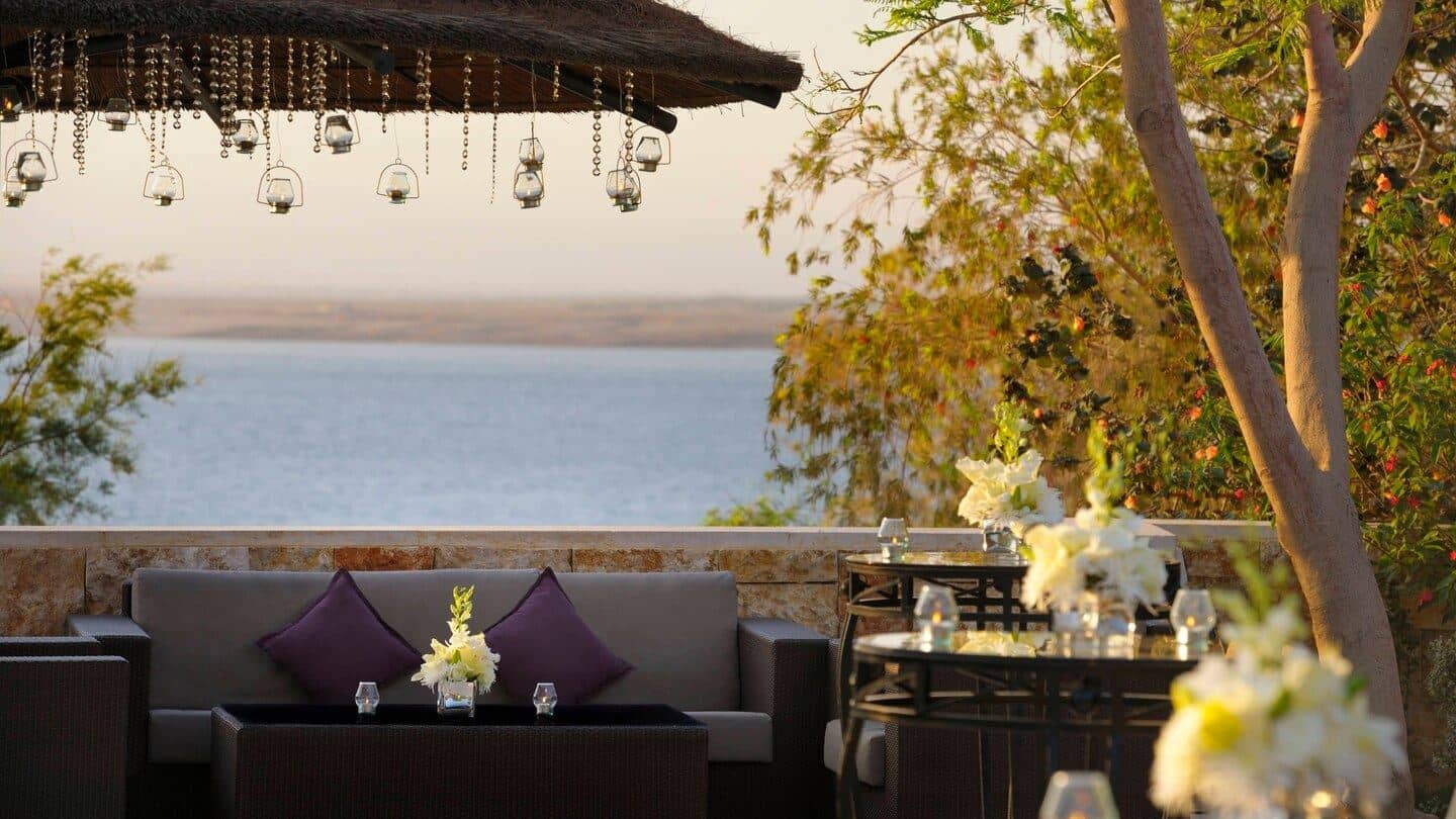 restaurants-cascades-bbq-restaurant
