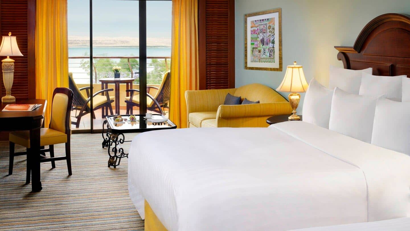 rooms-suite-studio