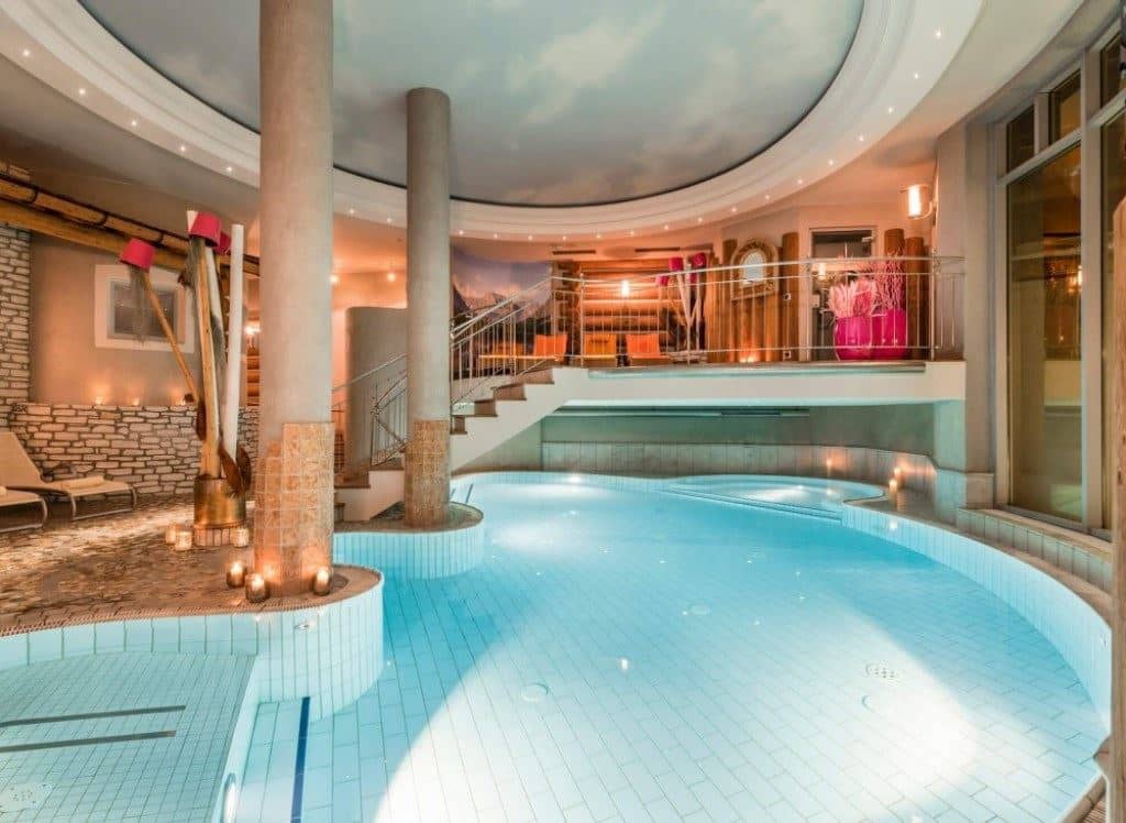 pools-indoor-pool