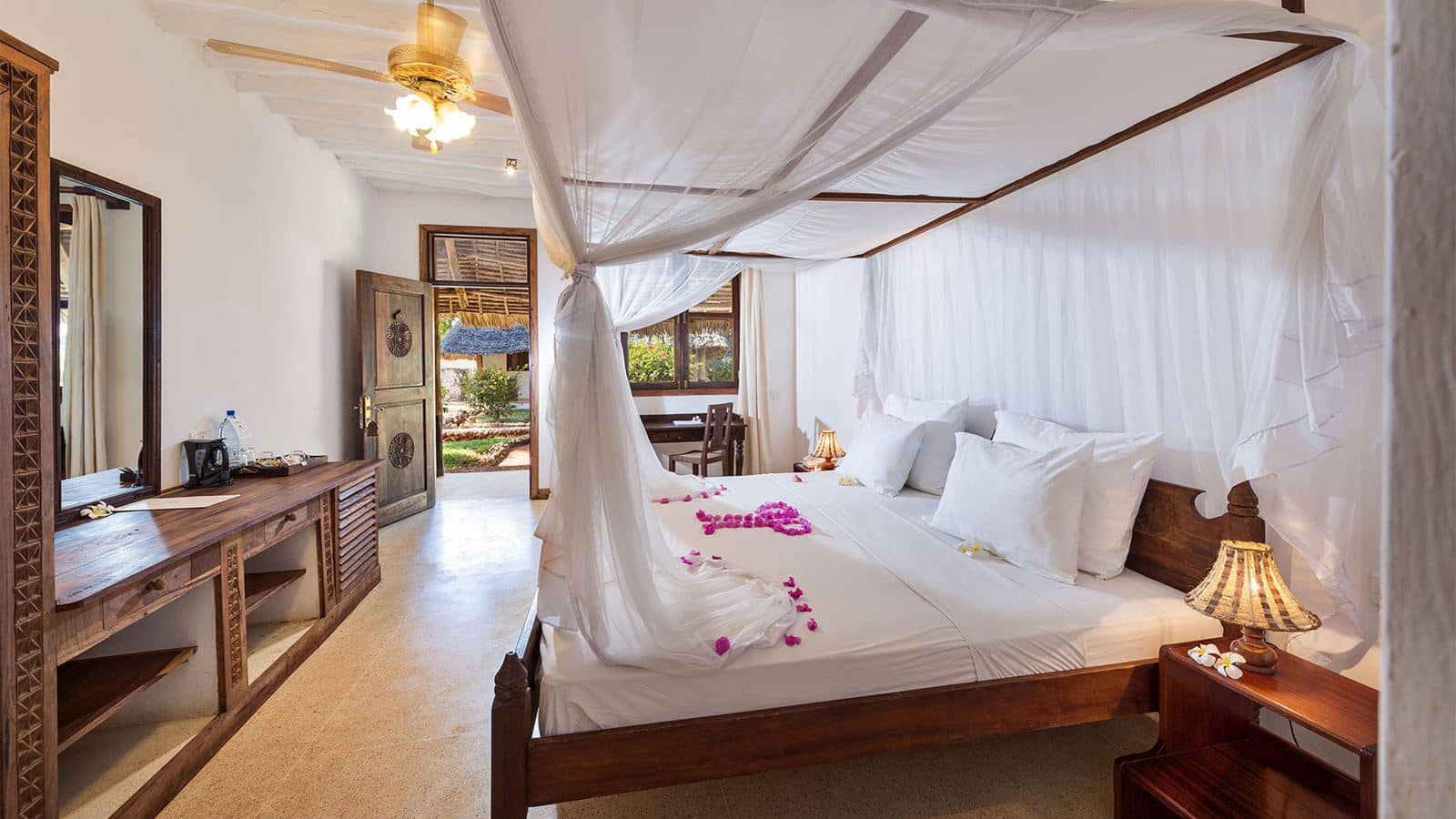 rooms-swahili-room