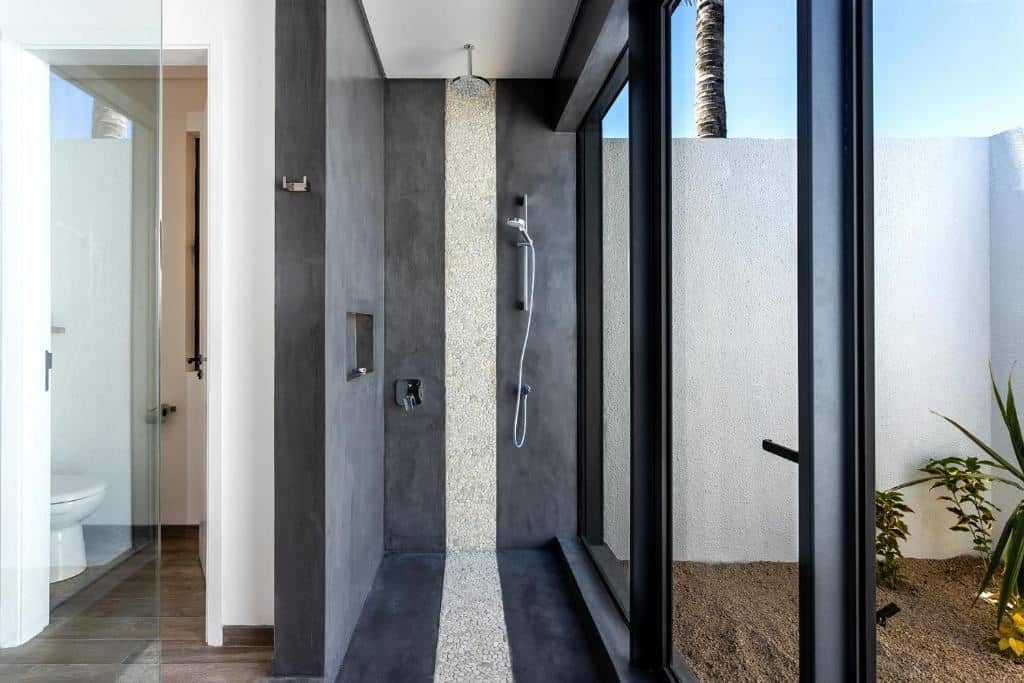 rooms-villas
