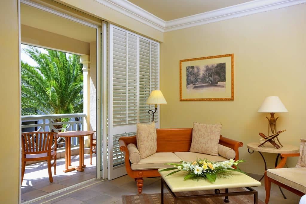 rooms-colonial-garden-view-room