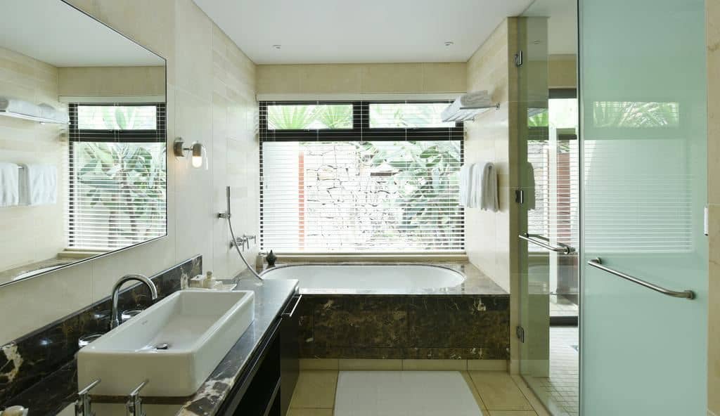 rooms-5-broom-royal-residence-villa