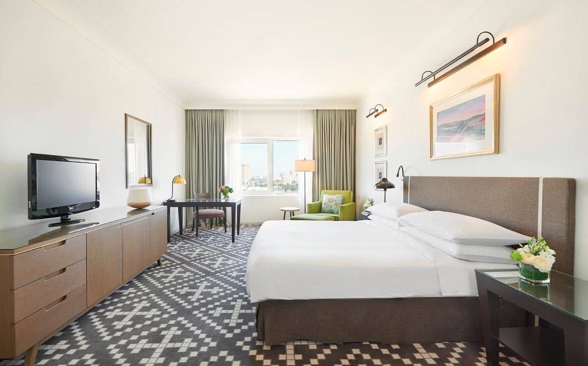 rooms-kingtwin-room