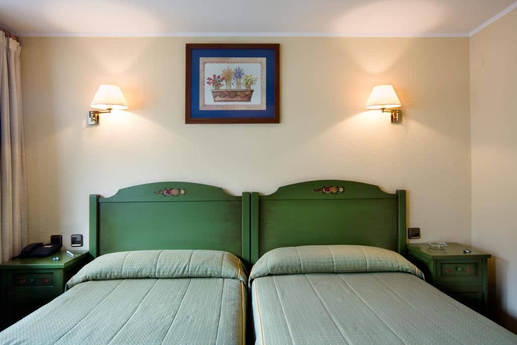 rooms-quadriple-room