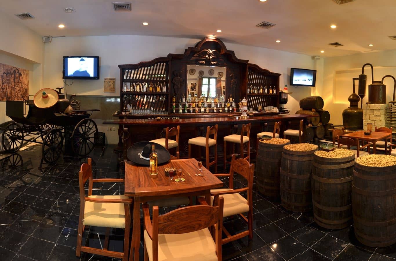 bars-la-cantina