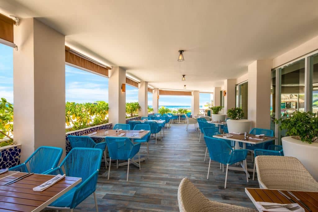 restaurants-deck-74