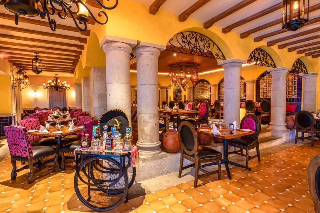 restaurants-casa-de-rosa