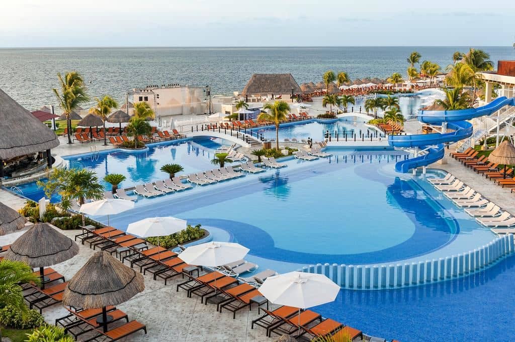pools-outdoor-pool