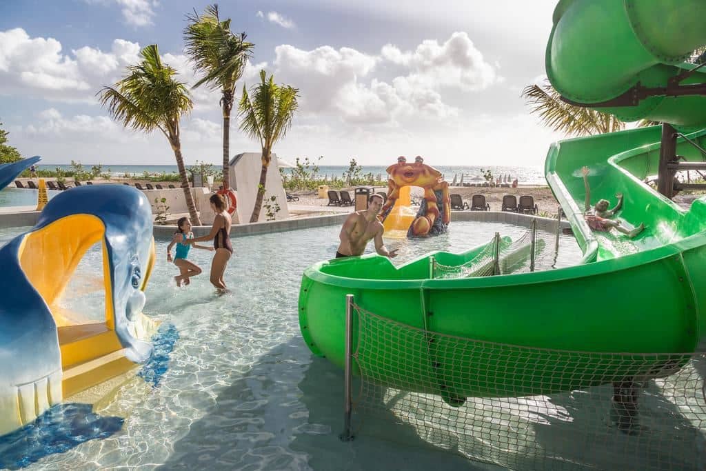 pools-outdoor-childrens-pool