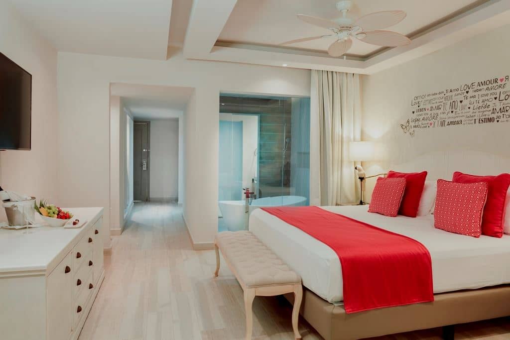 rooms-privileged-romance-deluxe