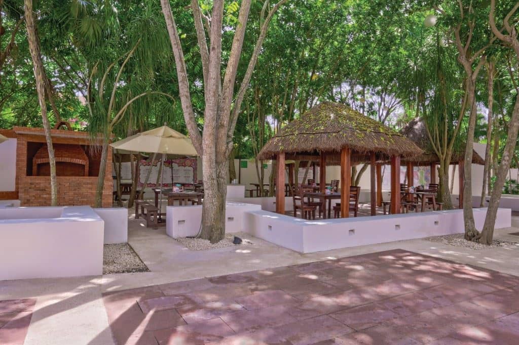 restaurants-barefoot-grill