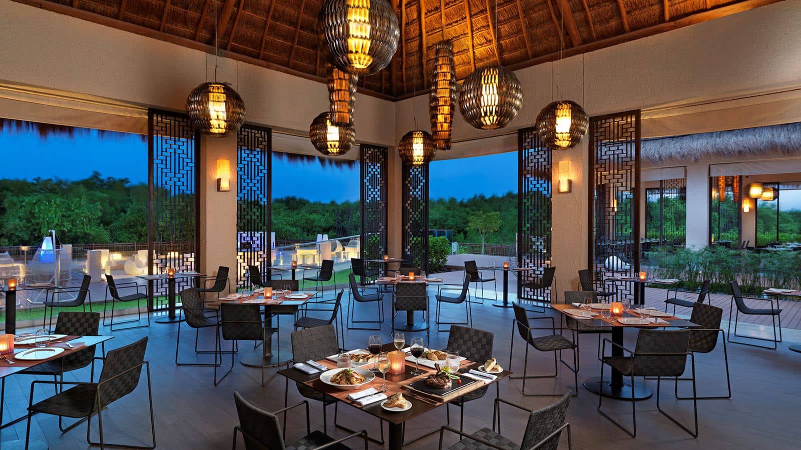 restaurants-the-grill
