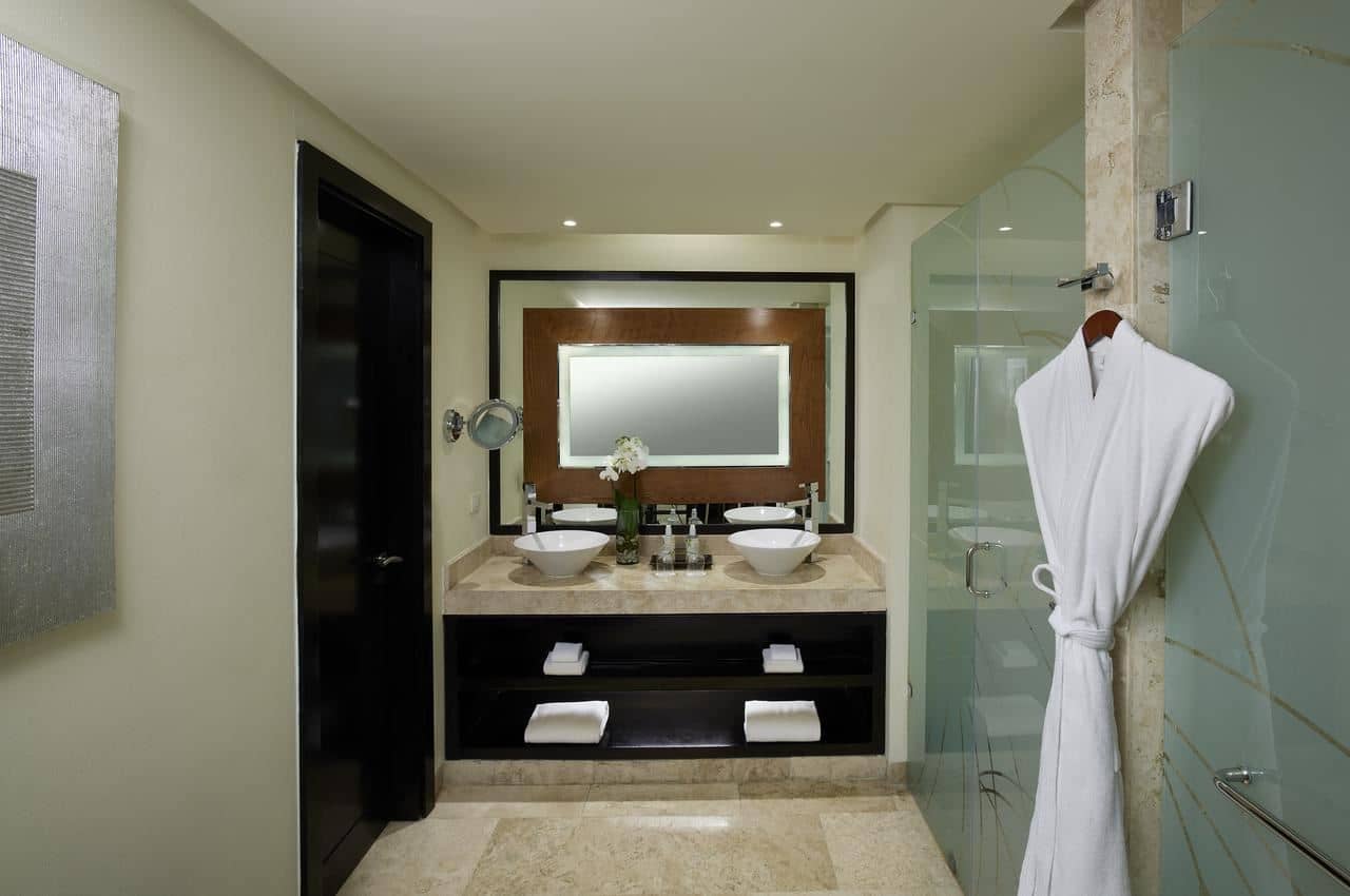 rooms-suite-nature-view