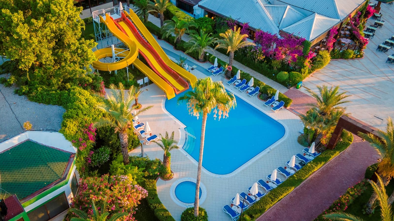 pools-outdoor-pool