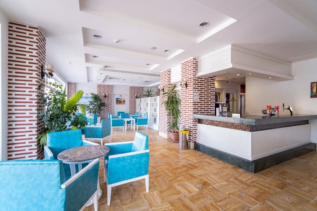 bars-lobby-bar