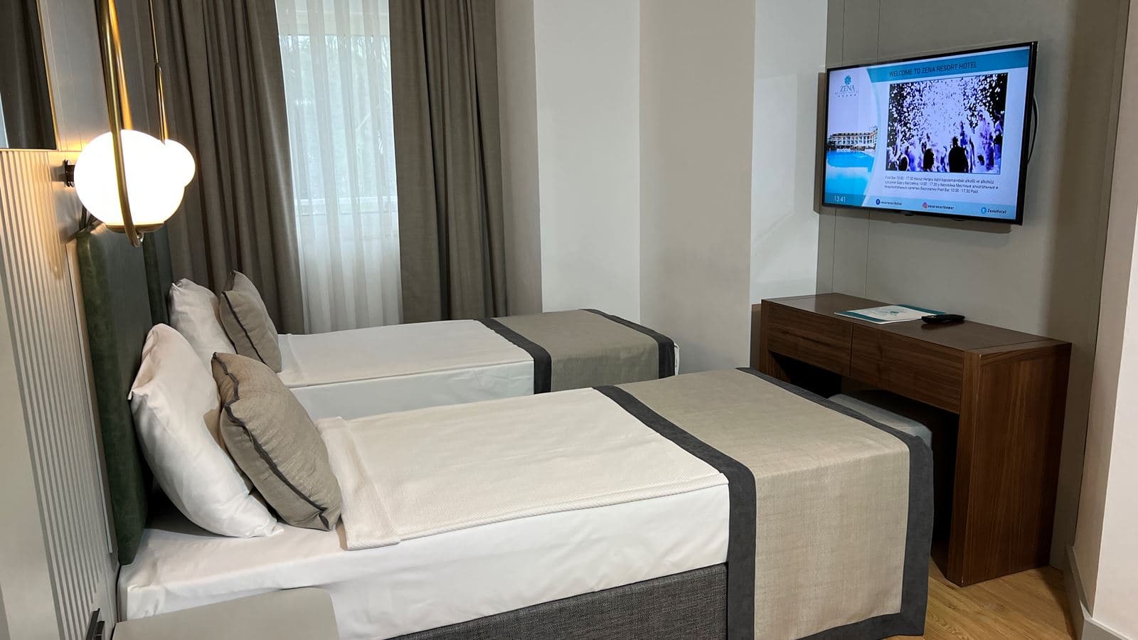 rooms-family-room