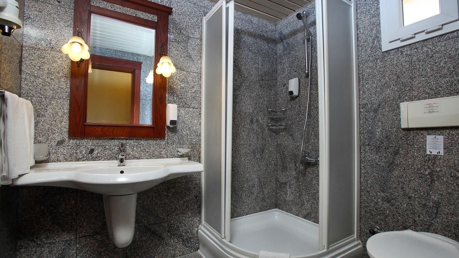 rooms-suite