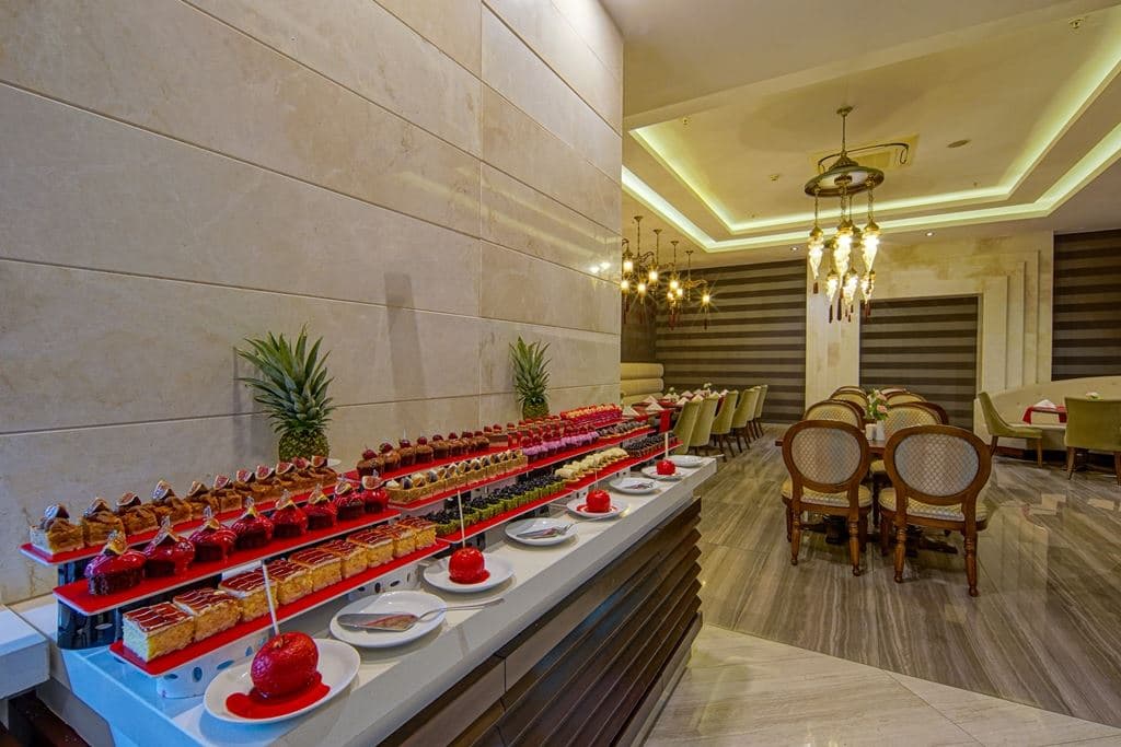 restaurants-main-restaurant