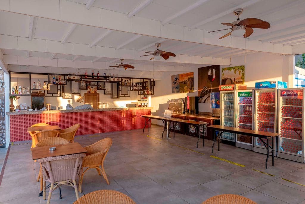 bars-poll-bar