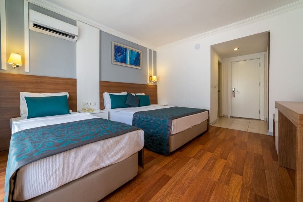 rooms-standard-room