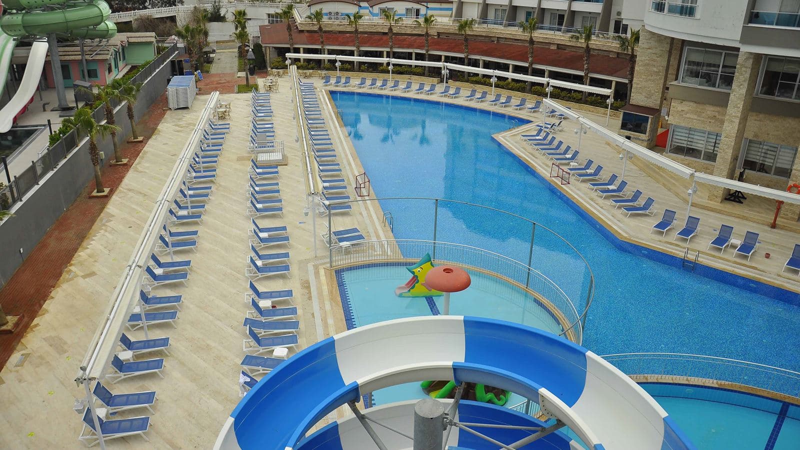 pools-outdoor-pool