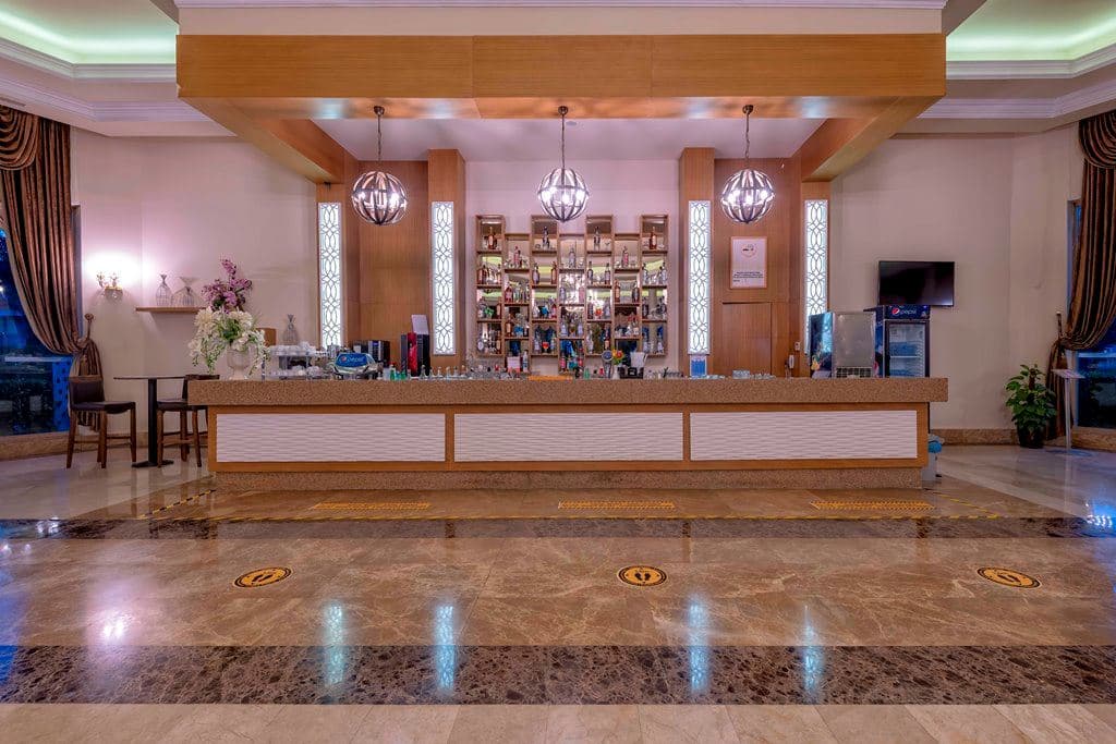 bars-lobby-bar