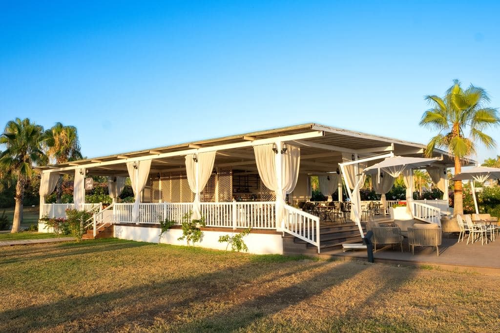bars-beach-bar